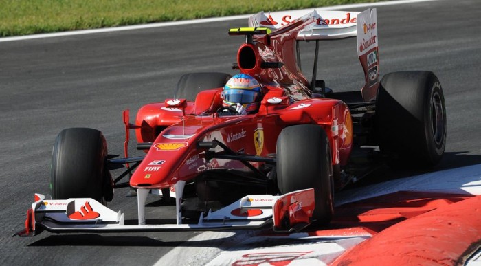 A Ferrari kettős győzelemre hajtott 6