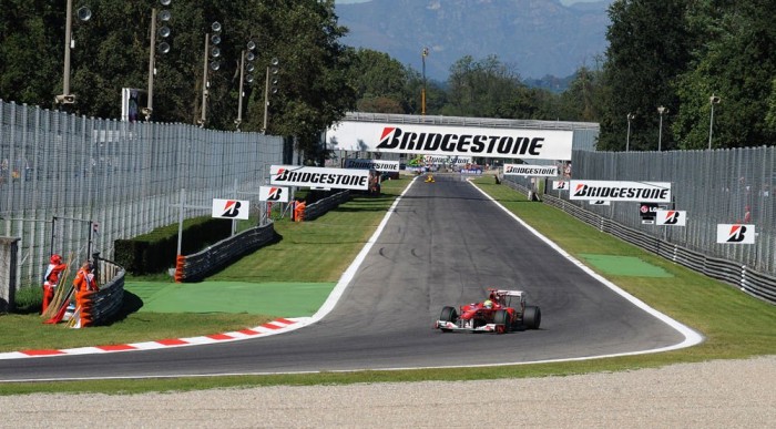 A Ferrari kettős győzelemre hajtott 8