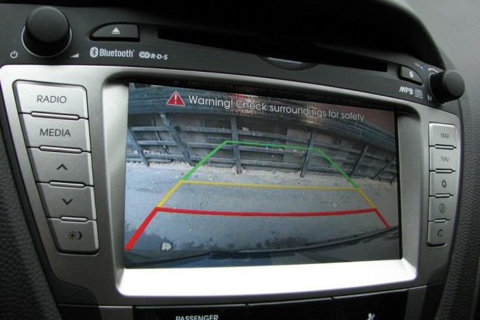 Tízmilliós Hyundai 9 | Vezess Egy majd' tízmilliós Hyundaihoz tolatókamera is jár