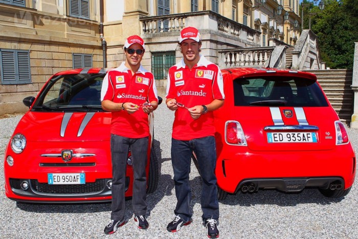 Kis autót kapott Fernando Alonso 3 | Vezess 180 lóerős 500-as az F1-eseknek