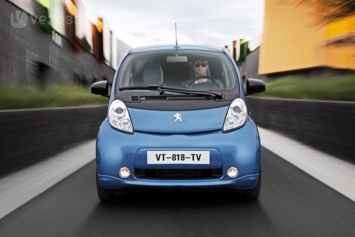 Januártól jönnek az elektromos autók 9 Nincs váltó, nincs kuplung, a villanymotor is egyszerű: az iOn karbantartása és javítása nem vihet el sok pénzt