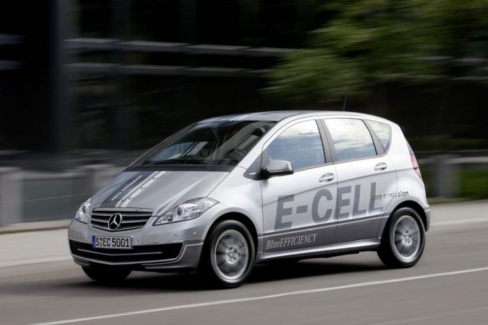 Széria villanyautó a Mercedestől 7 | Vezess Széria villanyautó a Mercedestől 7