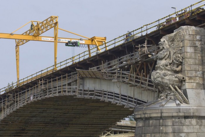 Indul a Margit híd szépítése 6 | Vezess Indul a Margit híd szépítése 6