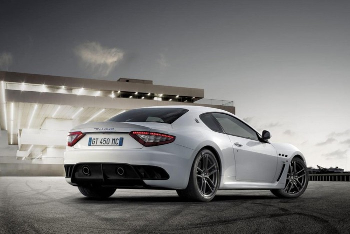 Megfutja a 300-at is