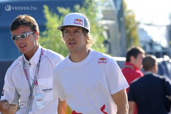 Vettel: Még bajnok lehetek!