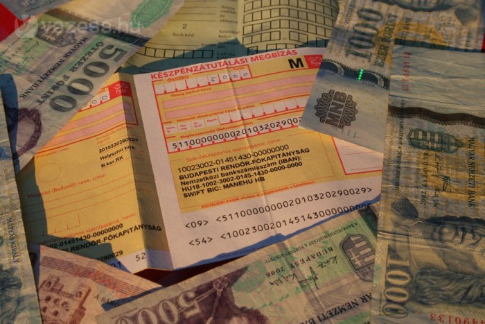 Eset a benzinkúton: plusz ötezer belefér? 1 Nem muszáj, időnként nem is érdemes a helyszínen elismerni a szabálysértést, de én elismertem, mert tényleg megsértettem az előírásokat