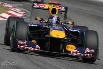 F1: Kifogyott a motorokból a Ferrari