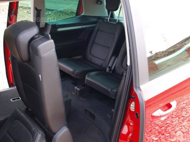 Könnyű a bejutás a hátsó sorba