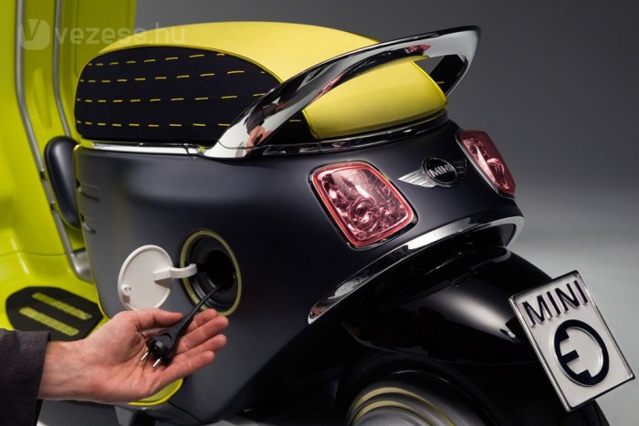 Két kerékre vált a MINI 6 | Vezess Két kerékre vált a MINI 6