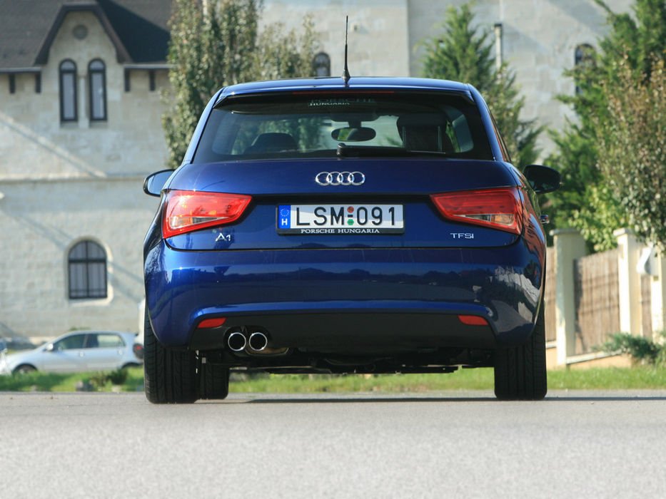 Audi A1: Tíz év után lett igazi konkurense a MINI-nek 14