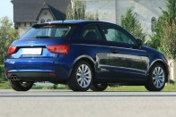 Audi A1: Tíz év után lett igazi konkurense a MINI-nek 55