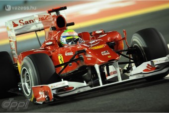 Alonso: Forza Ferrari!