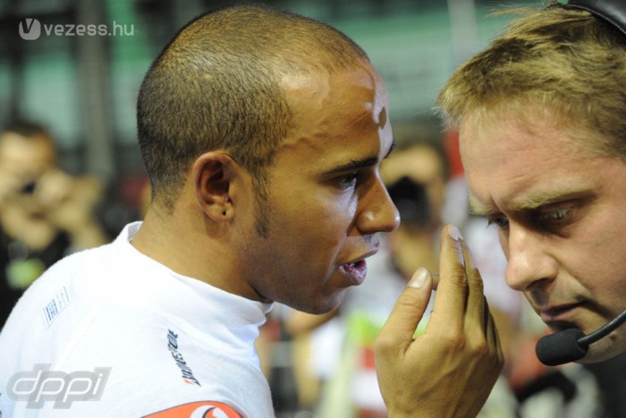 F1: A főnök nem hibáztatja Hamiltont 1