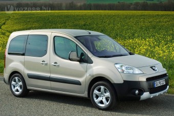 Peugeot villany teherautó japán segítséggel