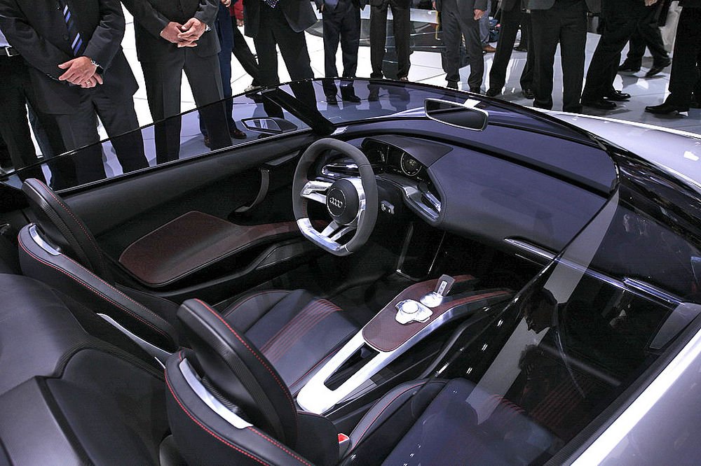 Hibrid roadster az Auditól 9
