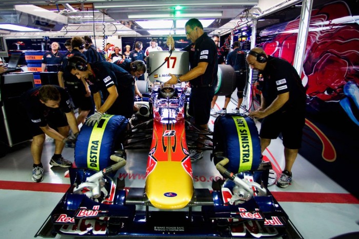 F1: Kirúgták a ráérős szerelőt