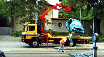 Lerobbant autónál is segíthet az új kötelező biztosítás