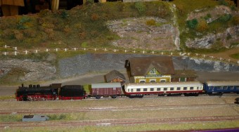 Kisautó-, makett- és kisvasút-kiállítás a hétvégén