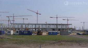 Készek a kecskeméti gyár épületei