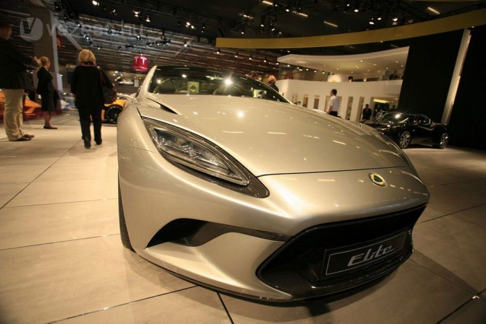 Öt új Lotust mutattak be Párizsban 9 | Vezess Lotus Elite Concept