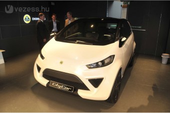 Miniautó a sportkocsigyártól