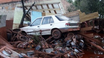 Tiltja a katasztrófaturizmust a rendőrség
