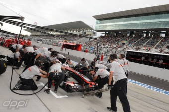 F1: Megint lezárnák a bokszutcát