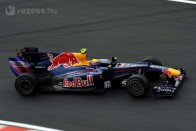 F1: Petrov büntetést kapott 87