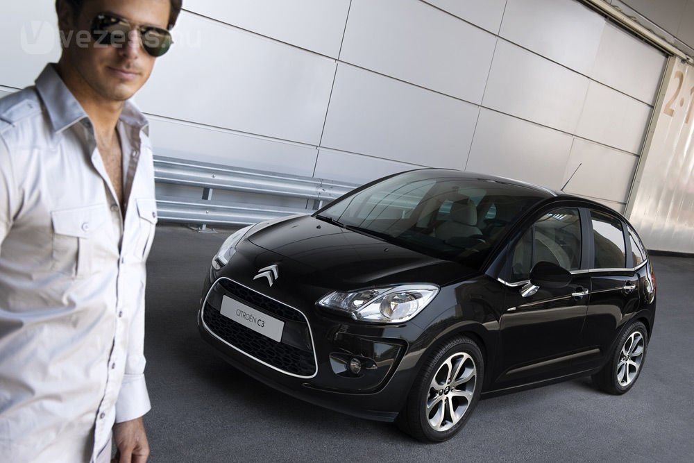 Az autóMAGAZIN felmérése az olvasók kedvenc autóit keresi. Az Ön Autója szavazásban résztvevők között egy Citroën C3-ast sorsol ki a szerkesztőség