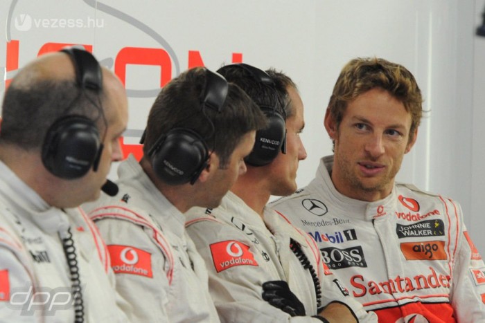 F1: Button Vettelre tippel