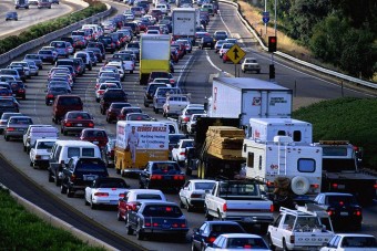 Koncert bénította meg az autópálya forgalmát