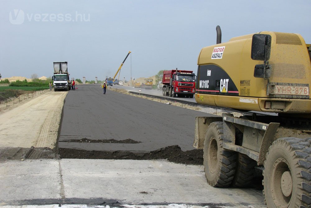 Csak jövőre lesz kész a déli autópálya 6