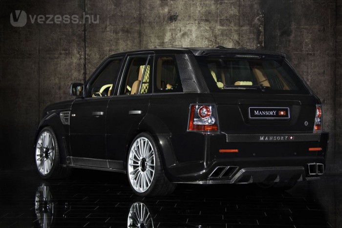 Brutális Range Rover műanyagból 6