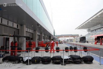 F1: Aggasztja a pilótákat a koreai bokszbejárat
