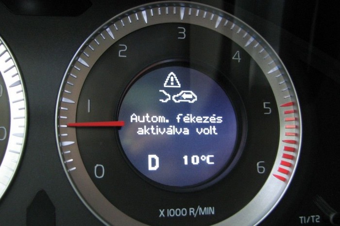 Autom. fékezés aktiválva volt 13 | Vezess Egyszer tudtam ilyet produkálni, többet soha