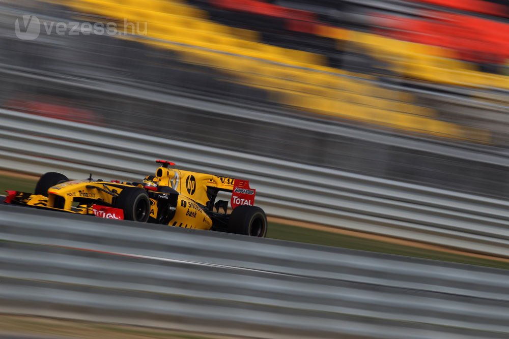 F1: Csalódás a Renault-nál 32