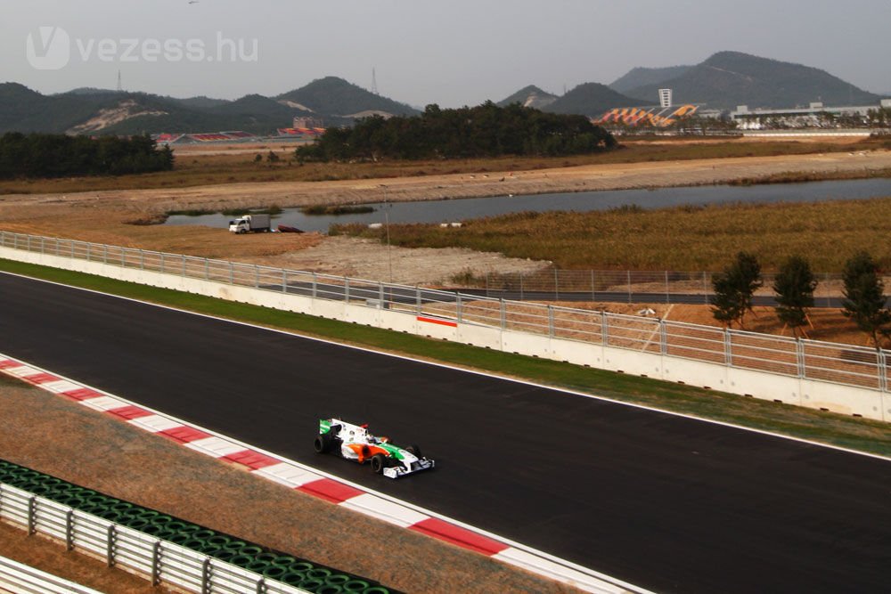 F1: Csalódás a Renault-nál 35