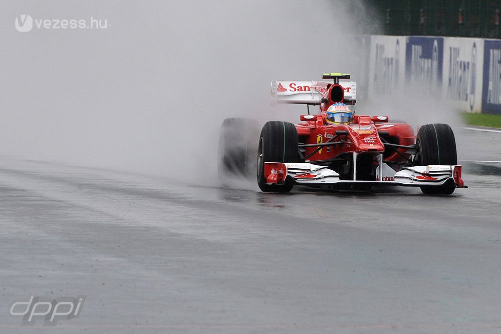 F1: Káosz Koreában, Alonso győzött 4