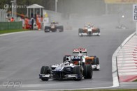 F1: Káosz Koreában, Alonso győzött 49