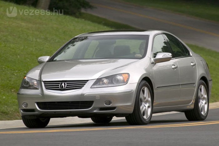 Félmilliós visszahívás a Hondánál