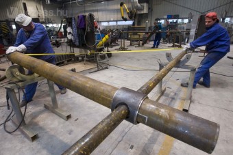 1,5 tonnás oszlop került a Margit hídra