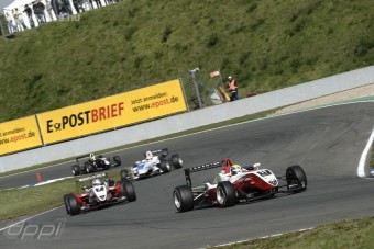 Sikeres volt Kiss Pál Tamás F3-as tesztje