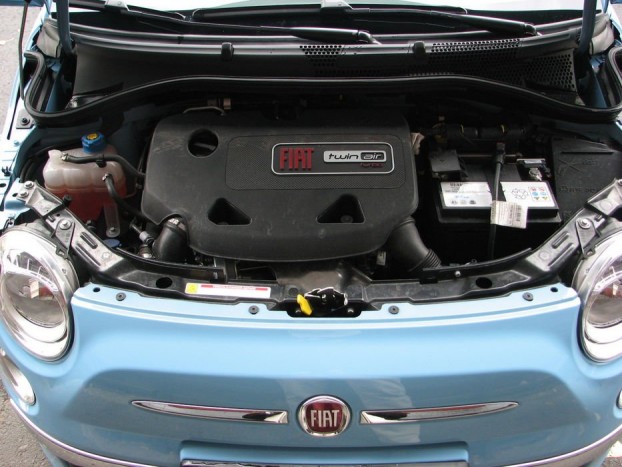 Az autóipar zsákutcája. Ez a motor törpeautókba való