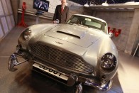 900 millióért kelt el James Bond autója 20