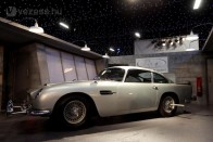 900 millióért kelt el James Bond autója 26