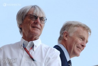 F1: Ecclestone visszahozná Mosleyt