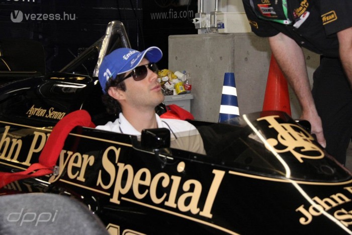 F1: Senna a Lotushoz igazol?