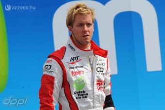 F1: Brit tehetséget tesztel a Mercedes