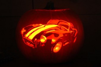 Benzingőzös töklámpások