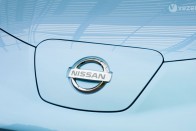 Nissan 2,7 literes fogyasztással 23